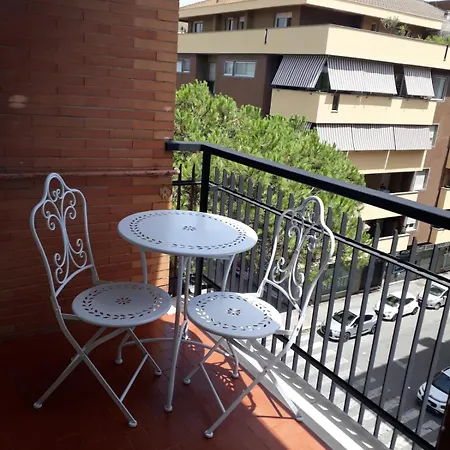 Al Mare - Metro Per Roma E Aeroporto Apartment Lido di Ostia
